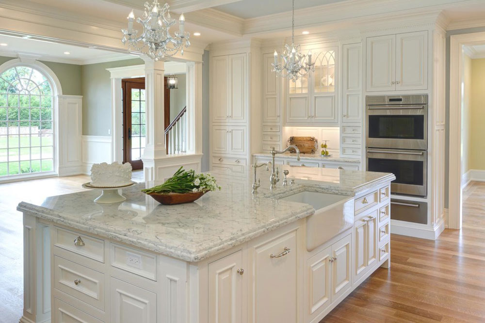 Modern White Kitchen Cabinets Quartz Countertops for Large Space