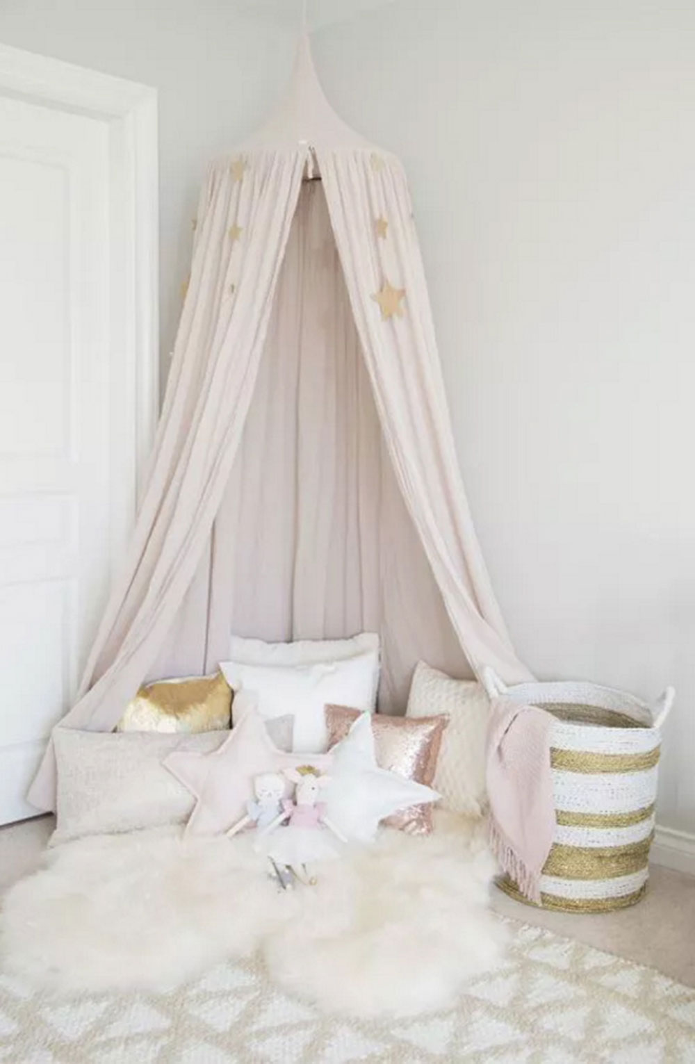 Cozy-Reading Cute rooms ideas that your daughter will love