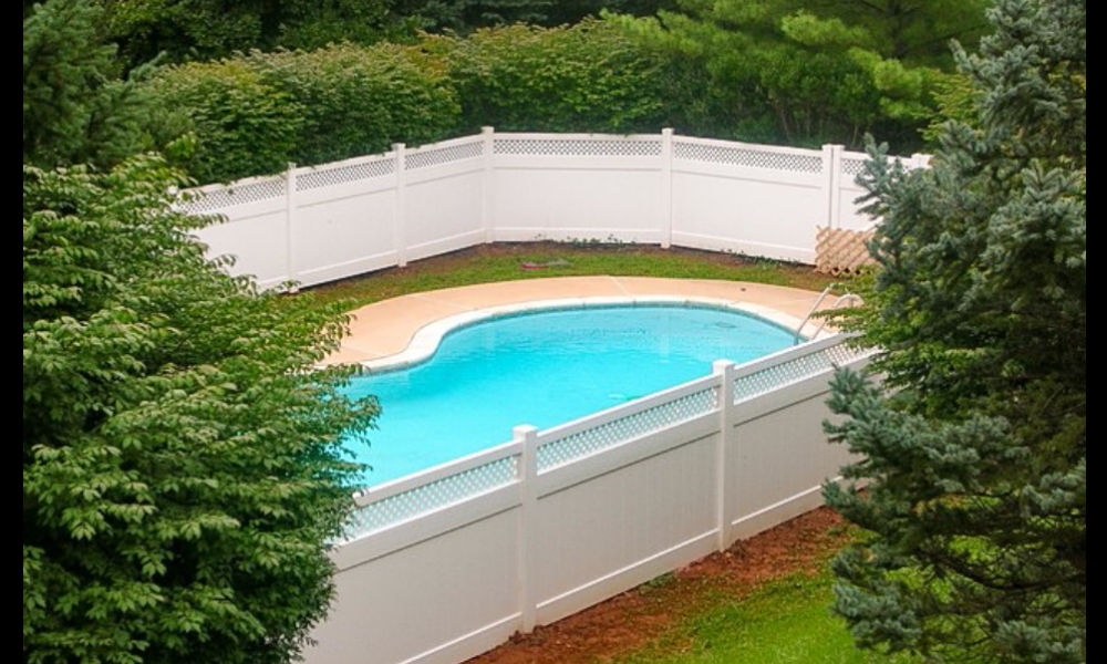 Pool Fence Ideas To Make The Swimming Pool Look Amazing