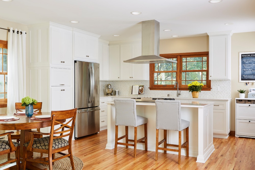 k10-1 White kitchen cabinets ideas that you could try when remodeling